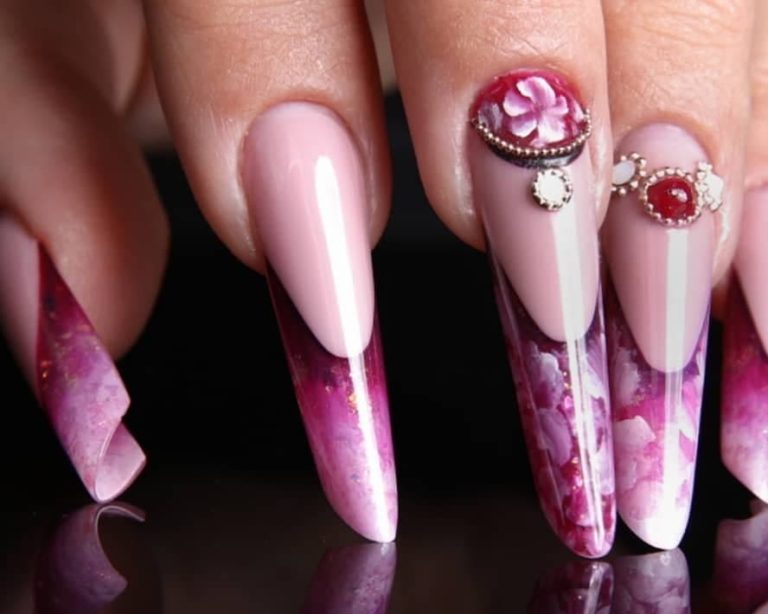 Corso per ricostruzione unghie struttura e nail art